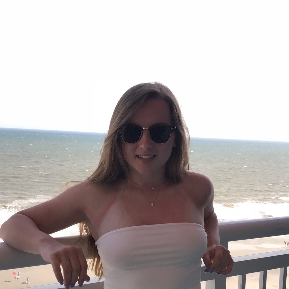 Meet your Posher, Sydni